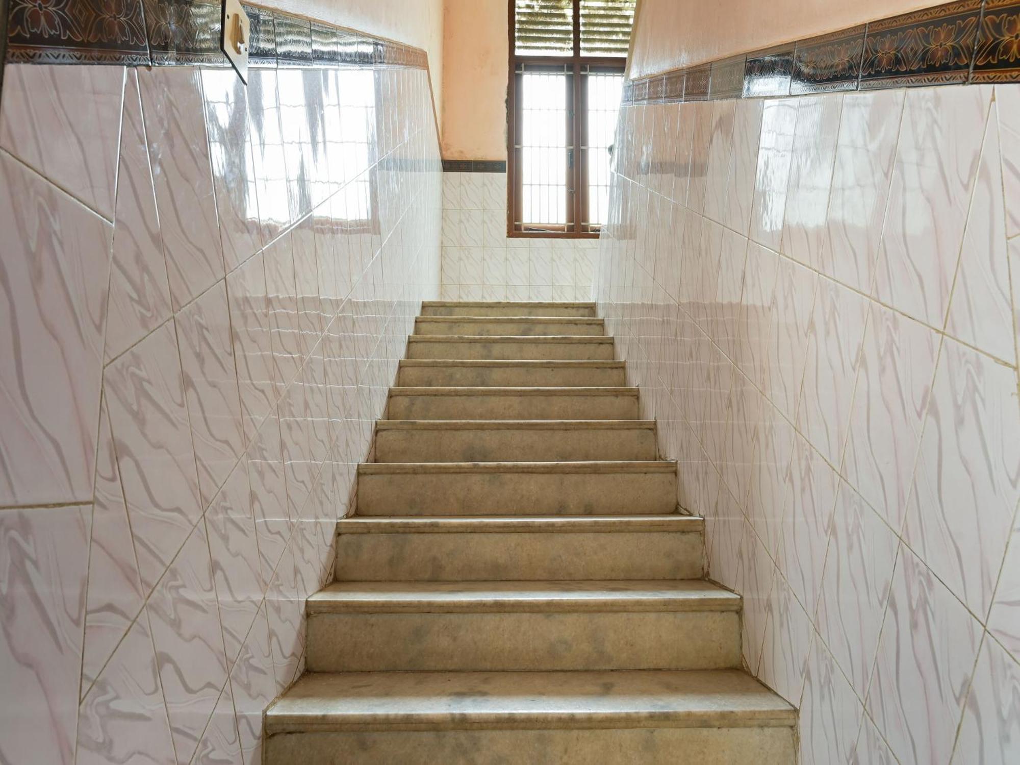 Hotel O Vel Vel Guest House Palni Exterior foto